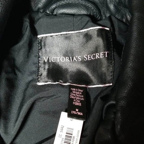 Victoria's Secret Pebbled Vegan Leather Motorcycle Jacket Size M NWT - Picture 7 of 10